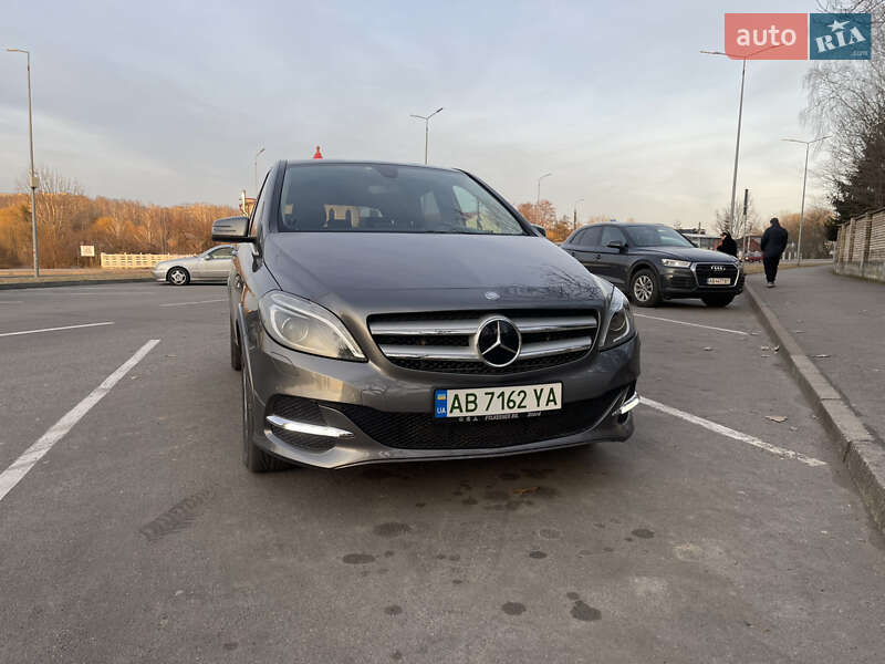 Хэтчбек Mercedes-Benz B-Class 2016 в Виннице