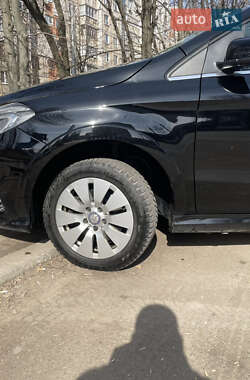 Хэтчбек Mercedes-Benz B-Class 2016 в 
