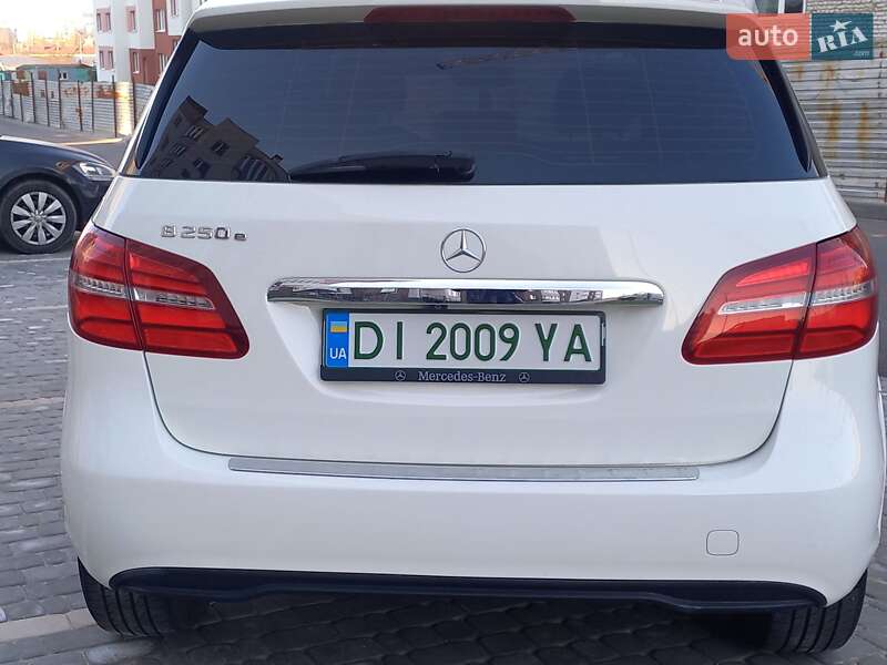 Хэтчбек Mercedes-Benz B-Class 2017 в Виннице фото 8 Хэтчбек Mercedes-Benz B-Class 2017 в Виннице