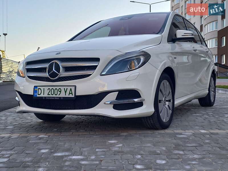 Хэтчбек Mercedes-Benz B-Class 2017 в Виннице фото 14 Хэтчбек Mercedes-Benz B-Class 2017 в Виннице