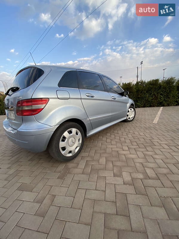 Хэтчбек Mercedes-Benz B-Class 2008 в Кривом Роге фото 5 Хэтчбек Mercedes-Benz B-Class 2008 в Кривом Роге