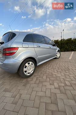 Хэтчбек Mercedes-Benz B-Class 2008 в 