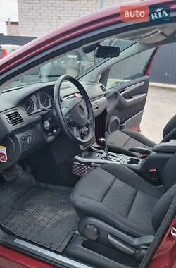 Хетчбек Mercedes-Benz B-Class 2009 в 