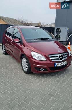 Хетчбек Mercedes-Benz B-Class 2009 в 