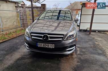 Хетчбек Mercedes-Benz B-Class 2014 в 