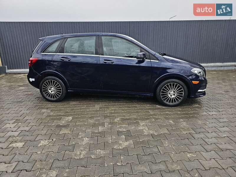 Хетчбек Mercedes-Benz B-Class 2016 в Чернівцях