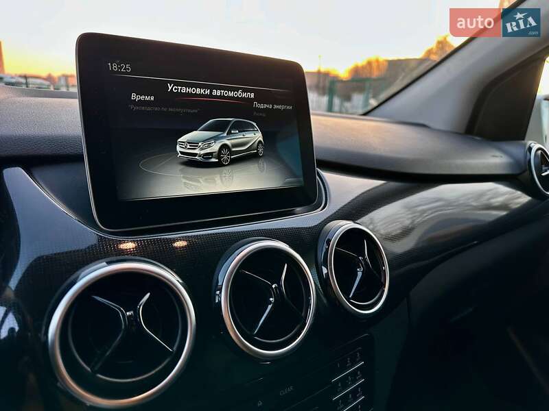 Хетчбек Mercedes-Benz B-Class 2016 в Львові
