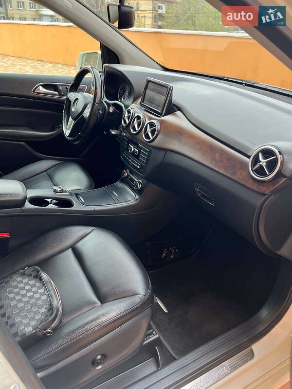 Хэтчбек Mercedes-Benz B-Class 2014 в Одессе