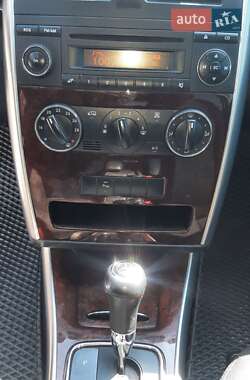 Хэтчбек Mercedes-Benz B-Class 2008 в 
