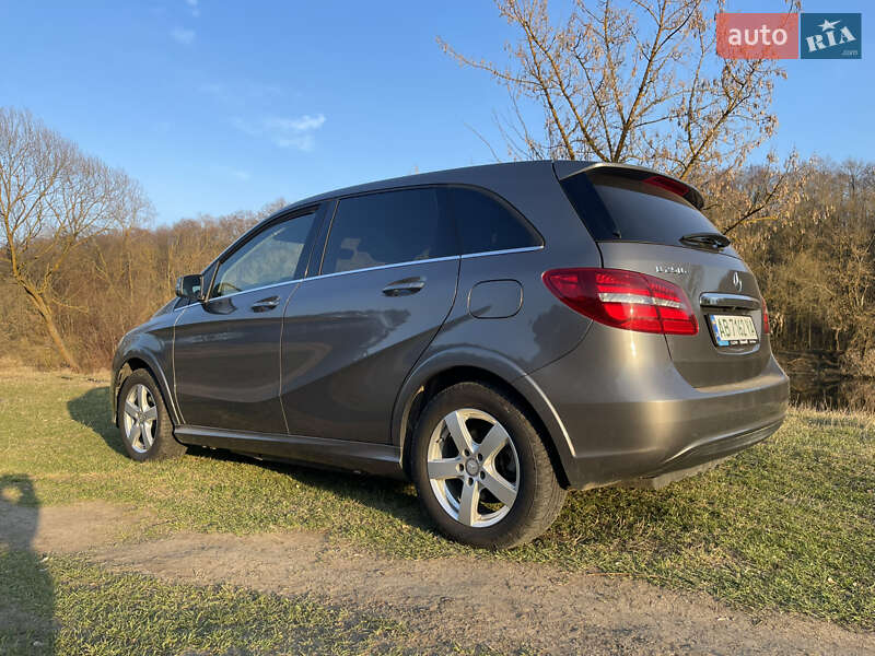 Хэтчбек Mercedes-Benz B-Class 2016 в Виннице