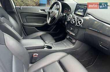 Хетчбек Mercedes-Benz B-Class 2015 в 