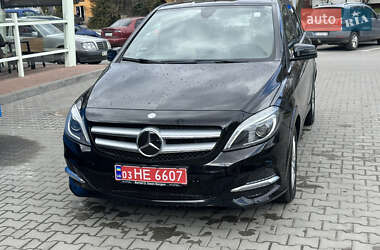 Хэтчбек Mercedes-Benz B-Class 2016 в 
