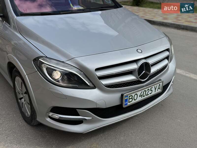 Хэтчбек Mercedes-Benz B-Class 2015 в Тернополе