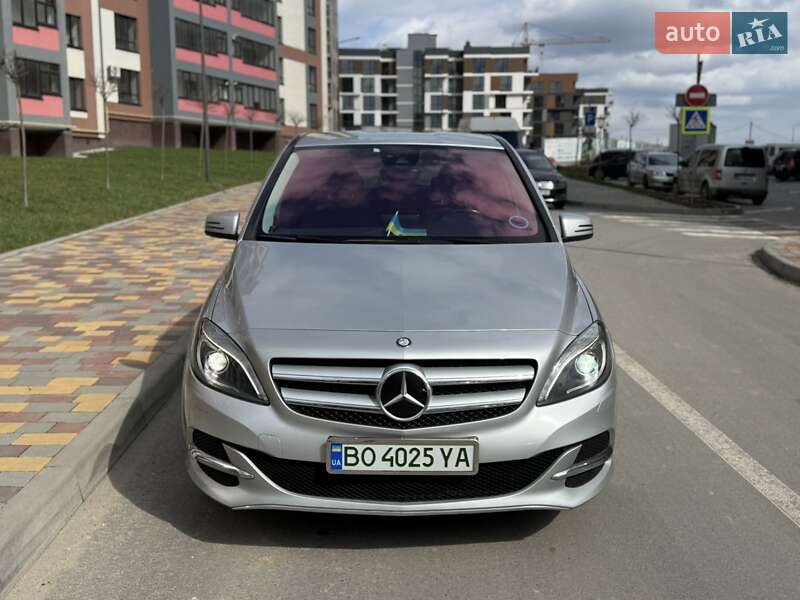 Mercedes-Benz B-Class 2015