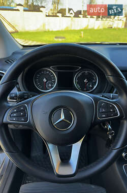 Хэтчбек Mercedes-Benz B-Class 2016 в 