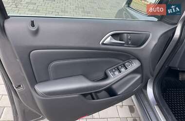 Хэтчбек Mercedes-Benz B-Class 2015 в 