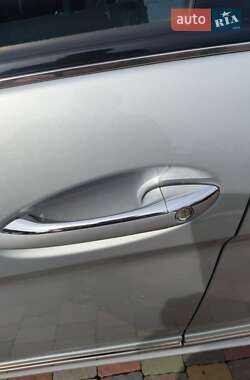 Хэтчбек Mercedes-Benz B-Class 2006 в 