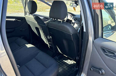 Хетчбек Mercedes-Benz B-Class 2009 в 