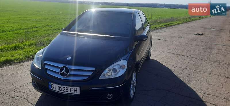 Хэтчбек Mercedes-Benz B-Class 2008 в Миргороде фото Хэтчбек Mercedes-Benz B-Class 2008 в Миргороде
