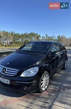 Хэтчбек Mercedes-Benz B-Class 2006 в 