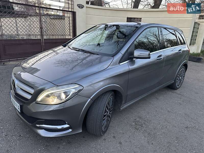 Mercedes-Benz B-Class 2015