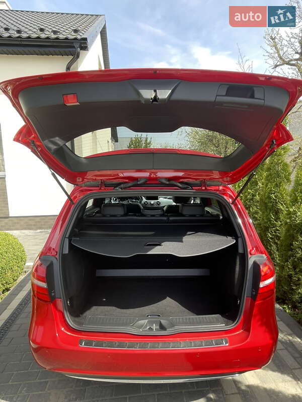 Хетчбек Mercedes-Benz B-Class 2017 в Львові