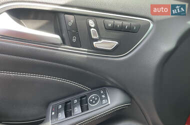 Хэтчбек Mercedes-Benz B-Class 2017 в 