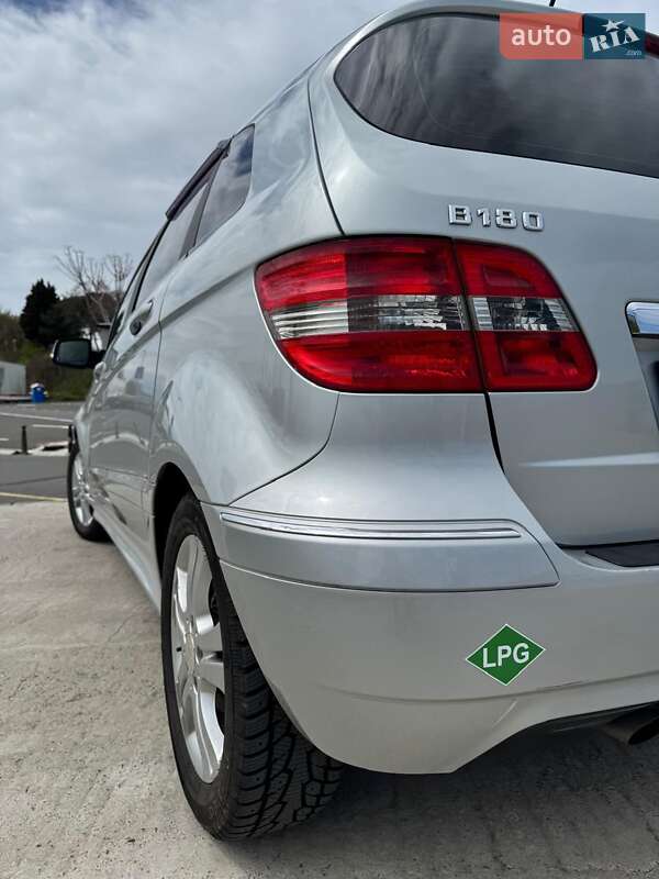 Хэтчбек Mercedes-Benz B-Class 2010 в Запорожье