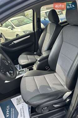 Хетчбек Mercedes-Benz B-Class 2005 в 