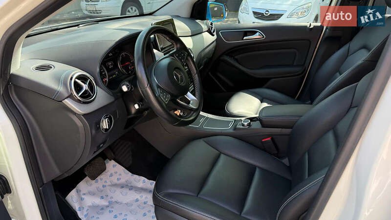 Хетчбек Mercedes-Benz B-Class 2015 в Чернівцях