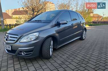 Хетчбек Mercedes-Benz B-Class 2008 в 