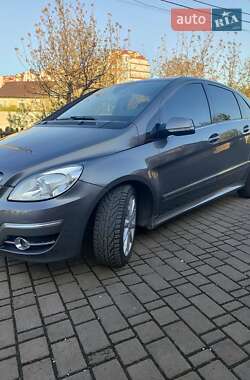 Хетчбек Mercedes-Benz B-Class 2008 в 