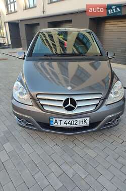 Хетчбек Mercedes-Benz B-Class 2008 в 
