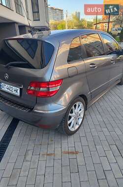 Хетчбек Mercedes-Benz B-Class 2008 в 