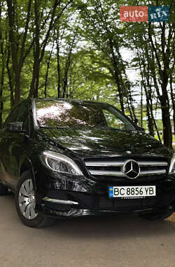 Хэтчбек Mercedes-Benz B-Class 2015 в 