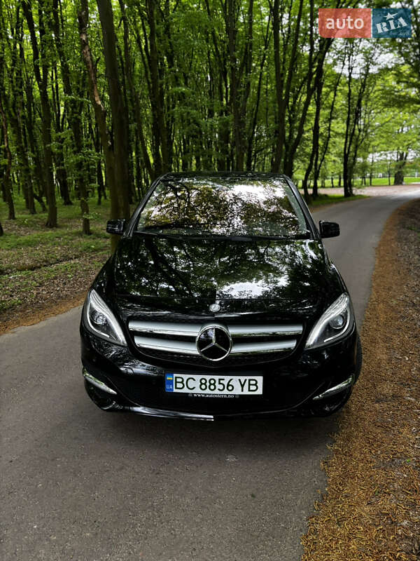 Хэтчбек Mercedes-Benz B-Class 2015 в Львове