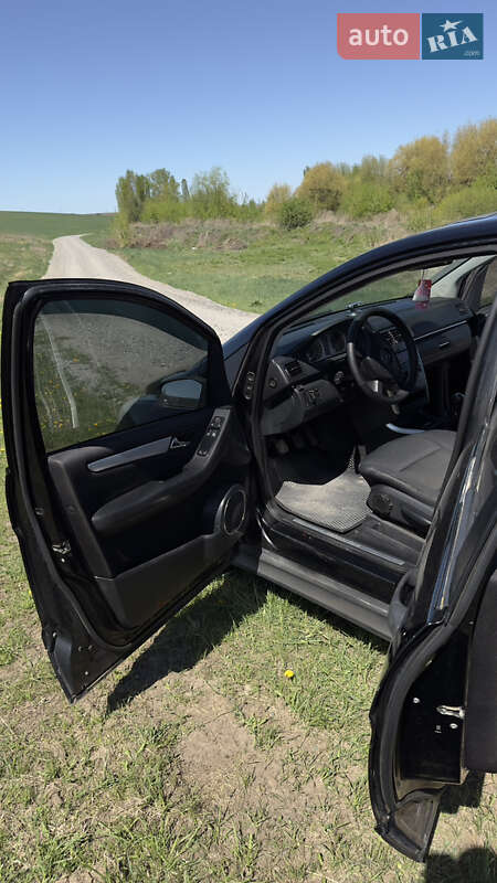 Хэтчбек Mercedes-Benz B-Class 2006 в Староконстантинове