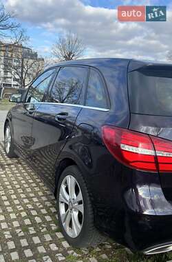 Хетчбек Mercedes-Benz B-Class 2015 в 