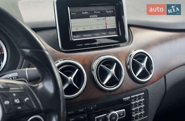 Хэтчбек Mercedes-Benz B-Class 2014 в 