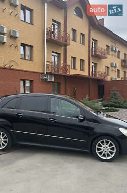 Хэтчбек Mercedes-Benz B-Class 2005 в 
