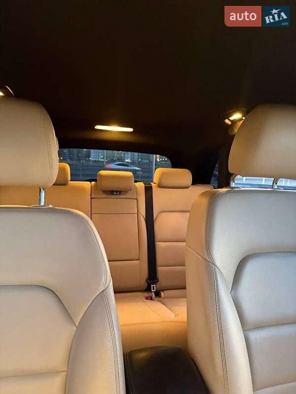 Хэтчбек Mercedes-Benz B-Class 2016 в Киеве