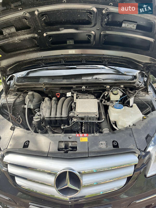 Хэтчбек Mercedes-Benz B-Class 2005 в Коростене