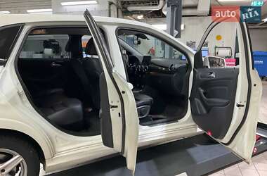 Хэтчбек Mercedes-Benz B-Class 2017 в 