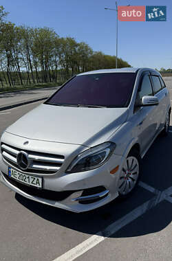 Хэтчбек Mercedes-Benz B-Class 2017 в Днепре