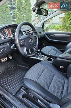 Хэтчбек Mercedes-Benz B-Class 2010 в 