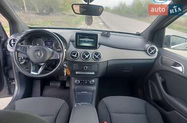 Хэтчбек Mercedes-Benz B-Class 2015 в 