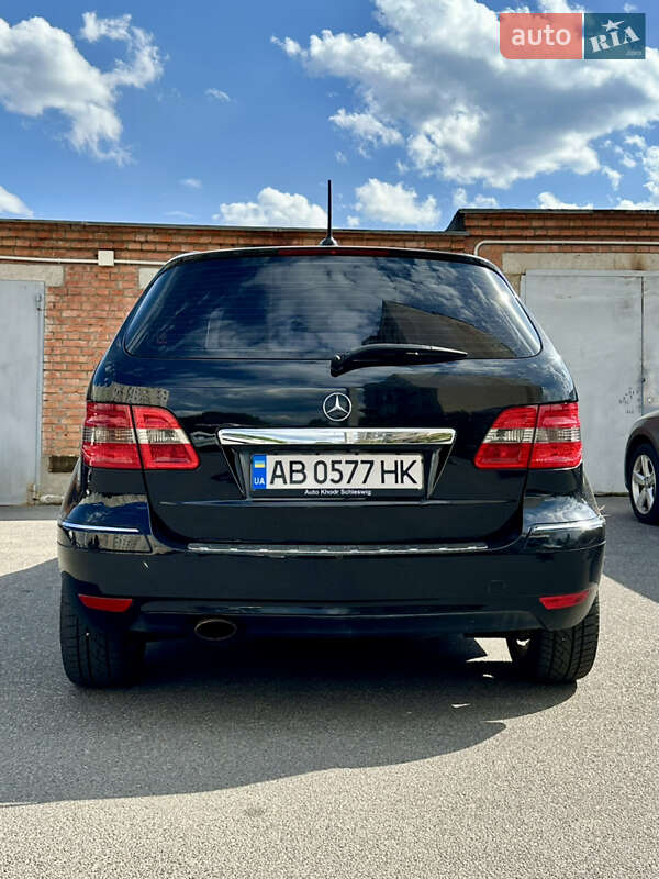 Хэтчбек Mercedes-Benz B-Class 2011 в Виннице фото 7 Хэтчбек Mercedes-Benz B-Class 2011 в Виннице