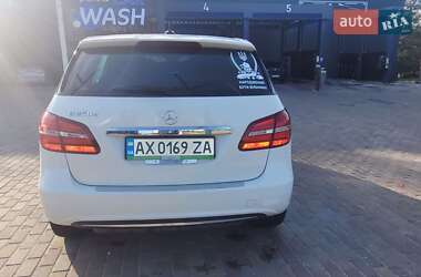 Хетчбек Mercedes-Benz B-Class 2017 в 