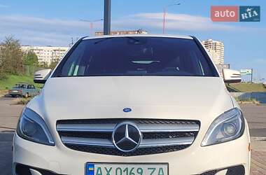 Хэтчбек Mercedes-Benz B-Class 2017 в Харькове