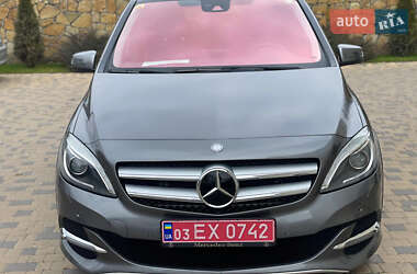 Хетчбек Mercedes-Benz B-Class 2015 в 
